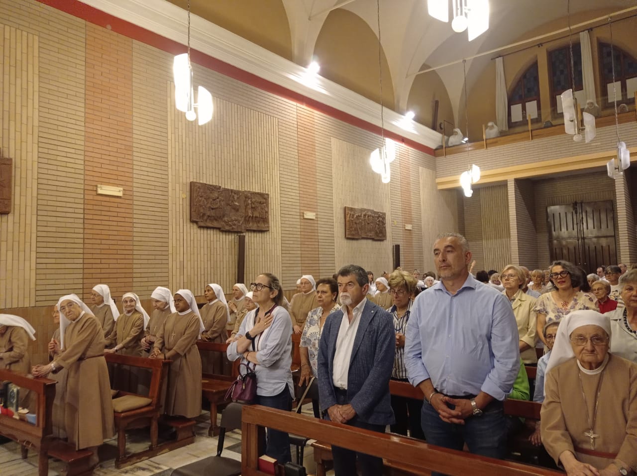 Piccole Figlie del Sacro Cuore di Ges&ugrave;
